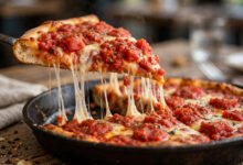 芝加哥深盘披萨哪家强:Lou Malnati's、Giordano's、Pequod's 对决与点餐攻略-美国通