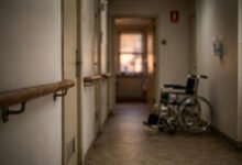 养老院虐待老人怎么办？加州投诉渠道、监察员与诉讼路径-美国通