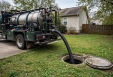 化粪池多久抽一次?pumping 费用、drain field 故障信号、买房验 septic 全解-美国通