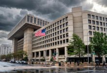 绿卡/入籍背景调查卡两年:FBI name check 怎么催-美国通