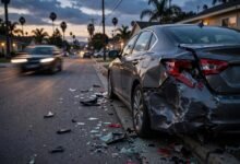 被撞了对方跑了怎么办?加州肇事逃逸:24 小时报警 + 走自己 UM 索赔全流程-美国通