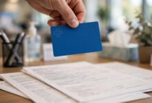 低收入能申请 Medicaid 吗?收入线、资产测试与补贴断档(2026 年版)-美国通