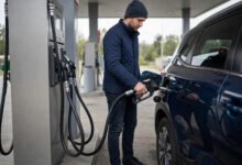 加油加错油了：柴油误加进汽油车，拖车、清洗与保险赔不赔-美国通