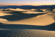 死亡谷 Mesquite 沙丘:最高沙丘徒步、日出星空与夏季保命指南-美国通