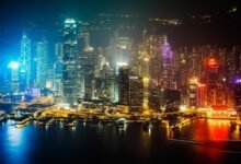 出生在香港、拿中国护照：排期按香港算还是中国大陆算-美国通
