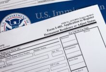 I-140 和 I-485 同时递交(concurrent filing):排期倒退了,已交的 I-485 会怎样-美国通