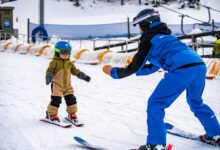孩子第一次滑雪:ski school 几岁能报、团课私教二选一与装备清单-美国通