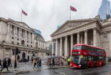 英国9月通胀升至3.5% 投资者押注英格兰银行11月加息-美国通